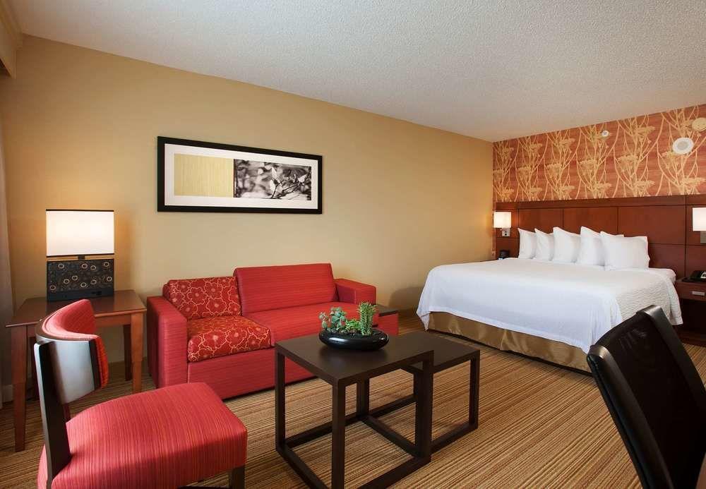 Courtyard By Marriott Orlando Downtown Hotel Екстериор снимка