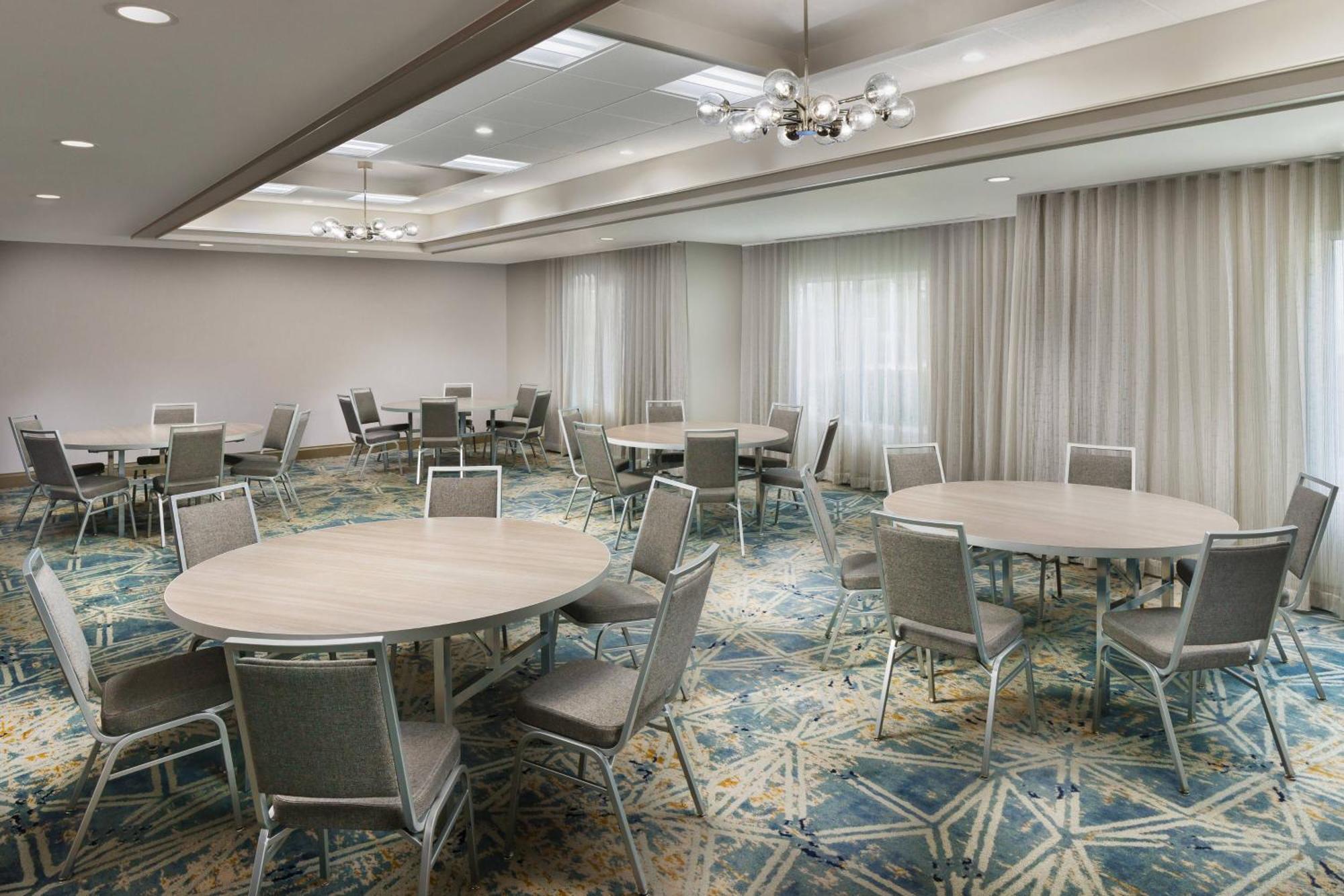 Courtyard By Marriott Orlando Downtown Hotel Екстериор снимка