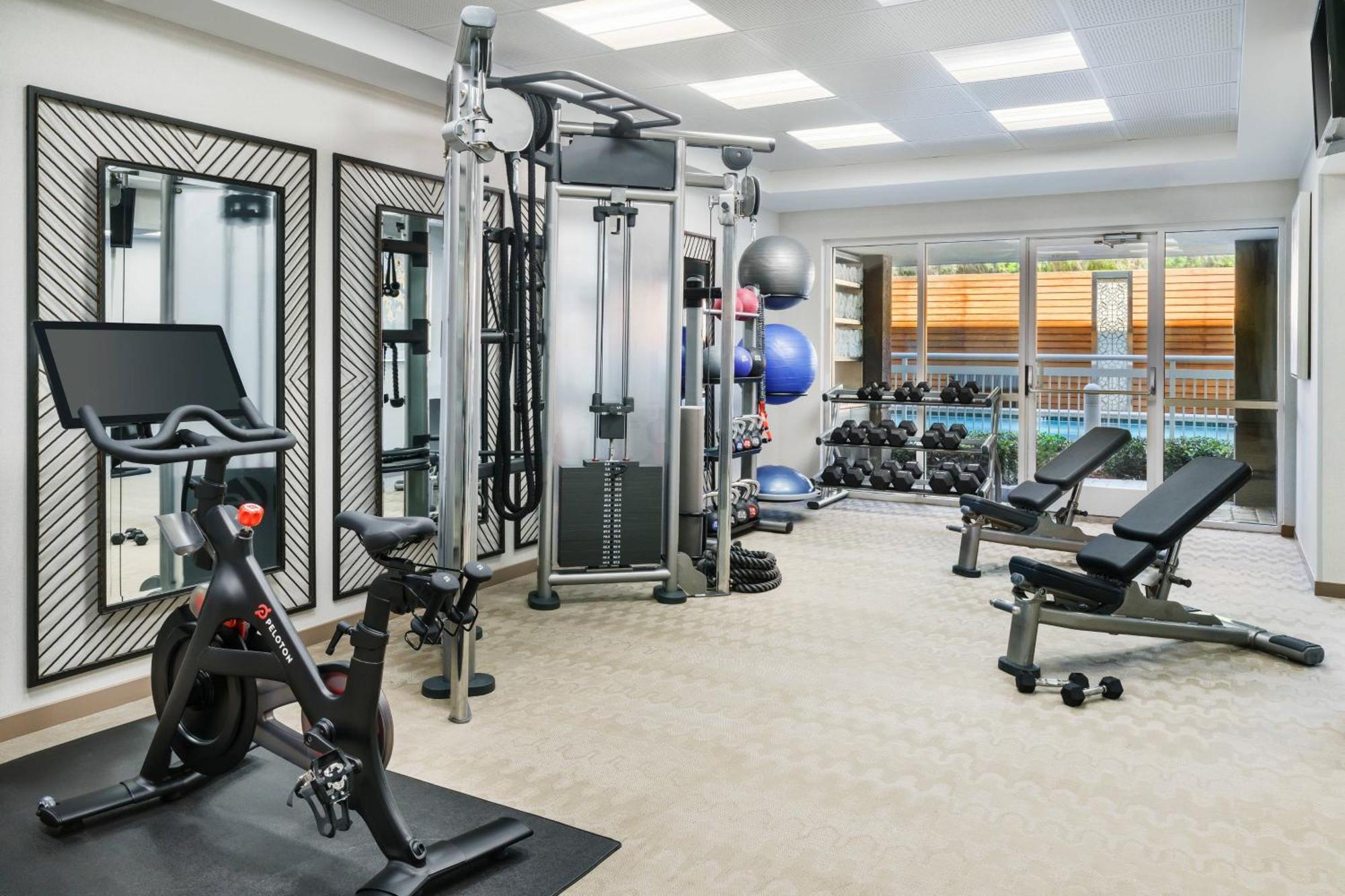 Courtyard By Marriott Orlando Downtown Hotel Екстериор снимка